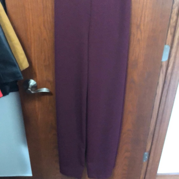 Burgundy wide leg jump suit - Picture 2 of 4